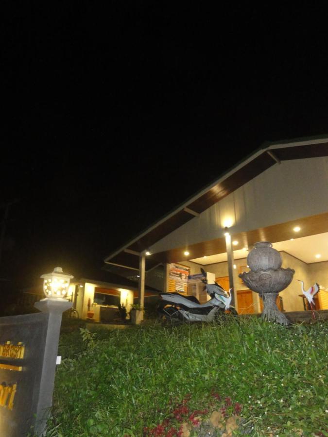 Rinna Resort Ko Mook Luaran gambar